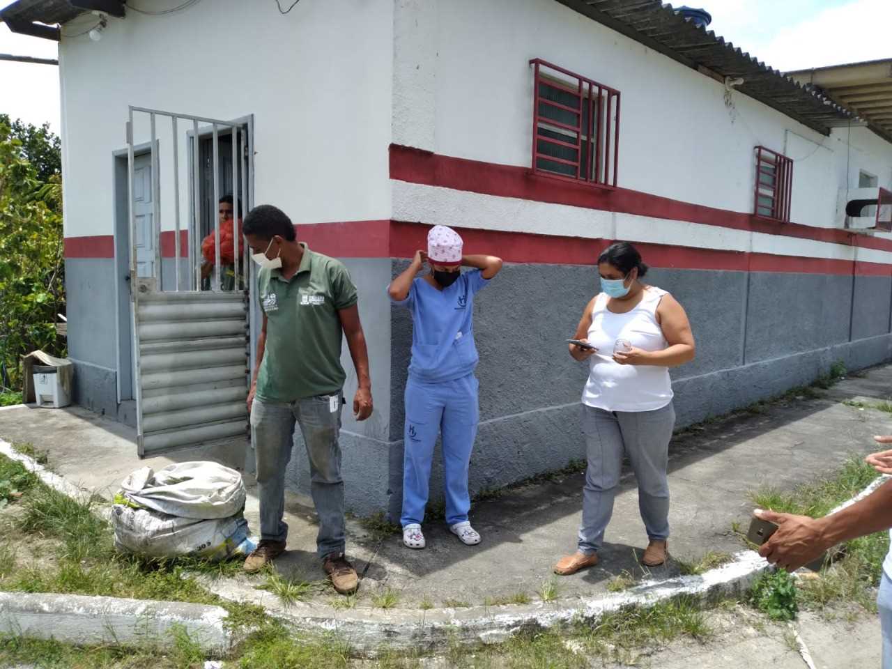 Camacã: Secretaria de Agricultura anuncia a chegada de água para 2 Assentamentos e faz entrega de alimentos para famílias